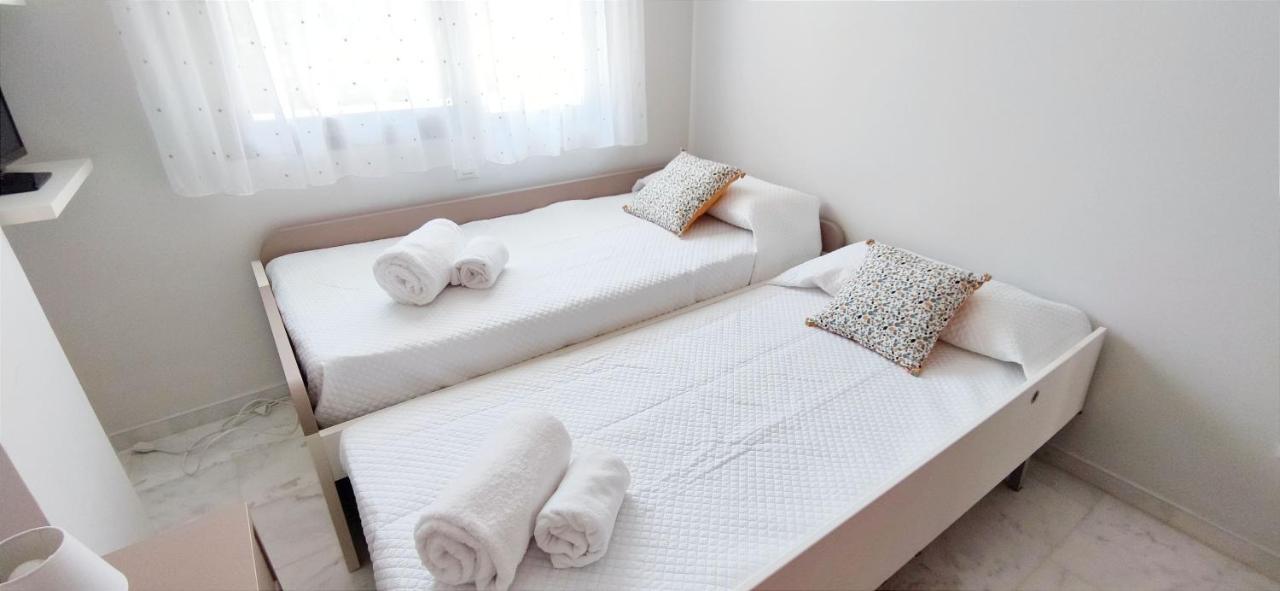 Apartamento Zephyrus By Denia Costa Exteriör bild